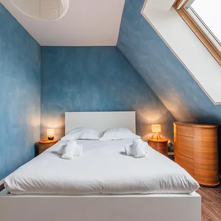 Paul Reiss Apartment